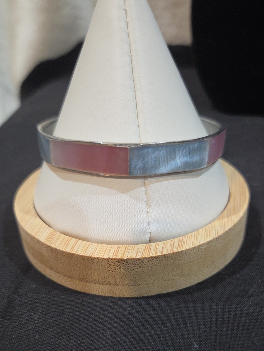 VINTAGE ABELONE AND SILVER-TONE BANGLE BRACELET